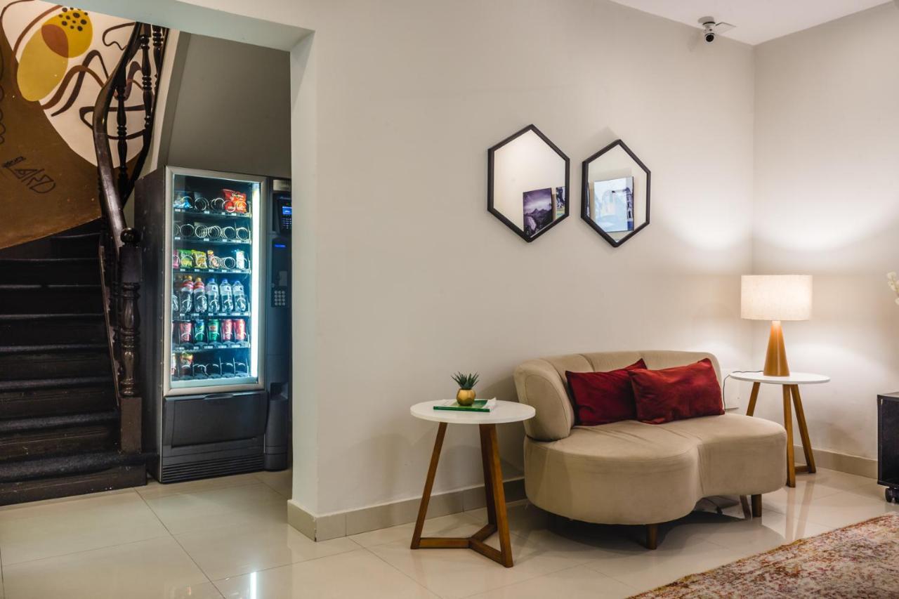Injoy & Aparts Aparthotel 2*